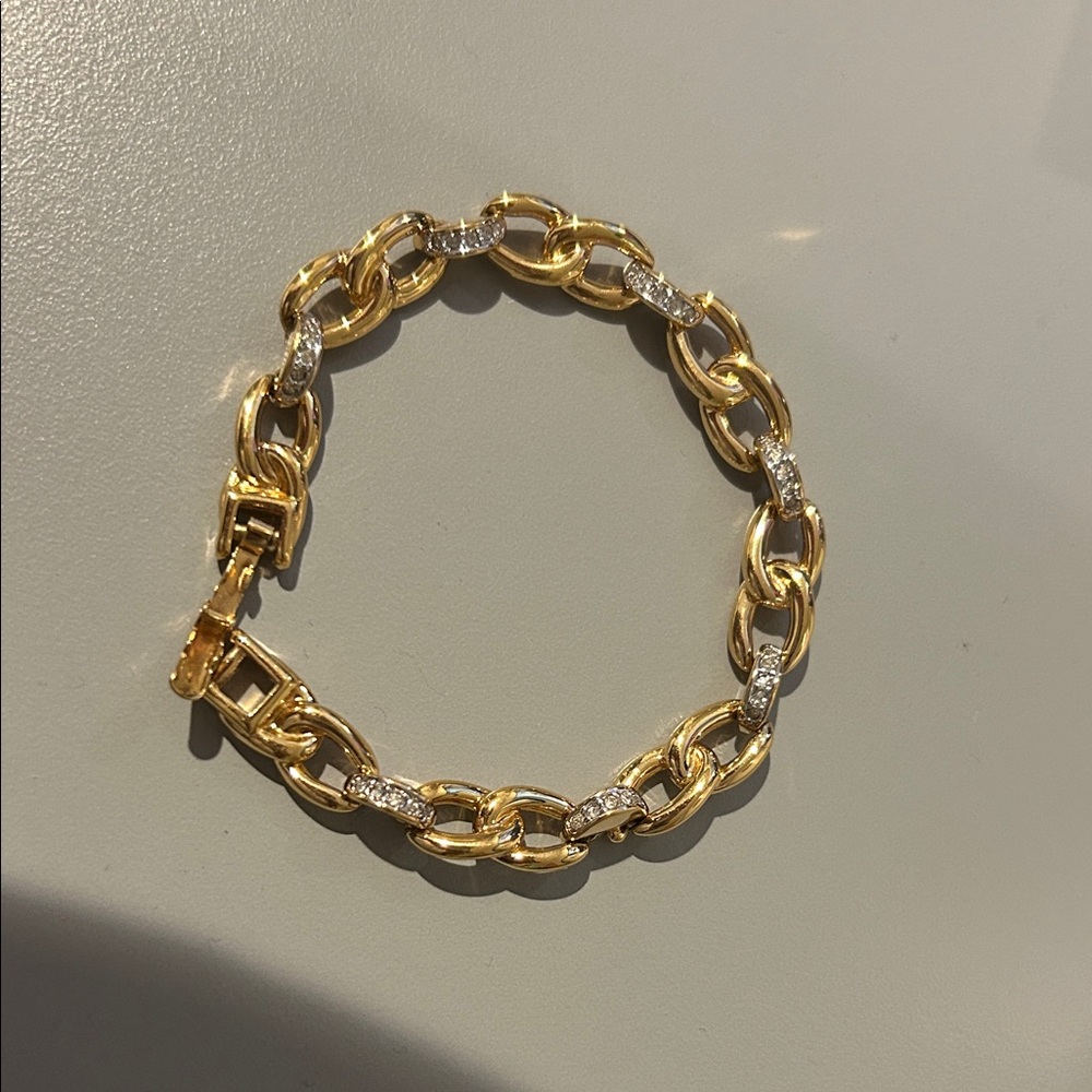 Elegant Gold and Silver Chain Bracelet